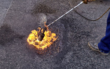 Llanedwen flat roofing repairs